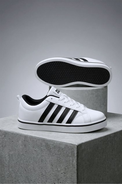 Striped Ultima Men's Sports Shoes