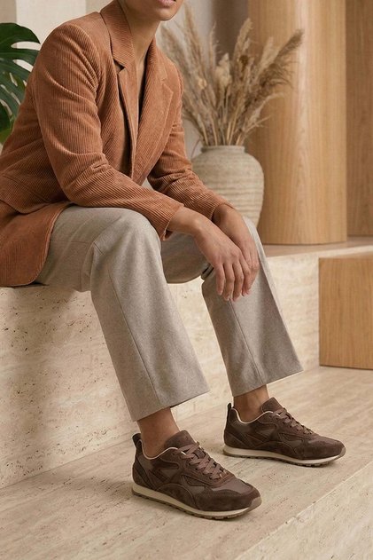 Paola Imported Sole Genuine Leather Women's Sneakers Brown