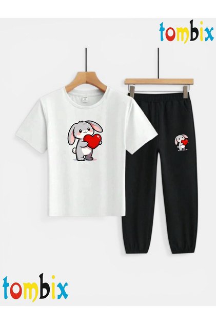 T-Shirt with Heart Rabbit Print on Hands, Sweatpants (with Pocket on the Bottom of the Sweatpants), Top-Bottom Children's Set