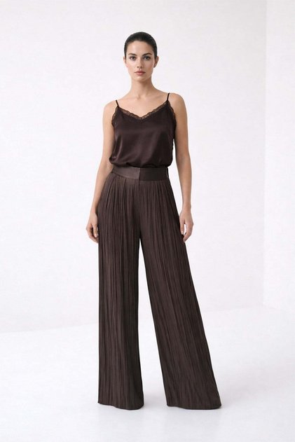 Brown Wide-Cut Pants with Waistband