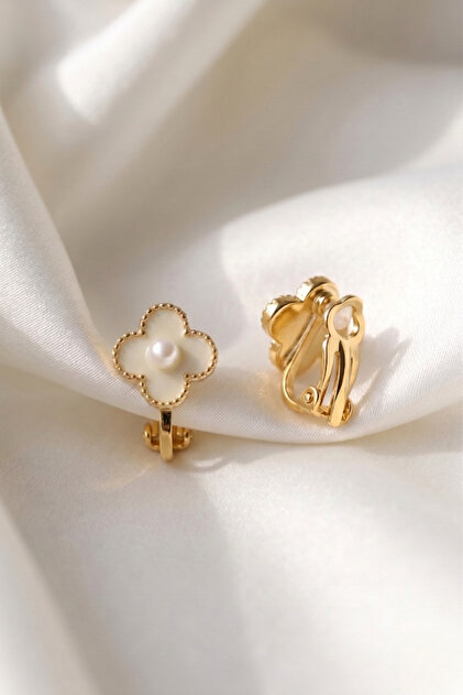Elifsu Jewelry Premium Klips Küpe 4 Yapraklı Yonca İnci Detaylı