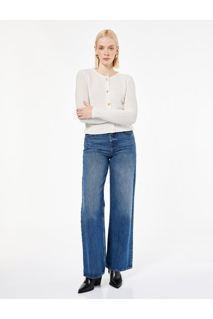 Long Sleeve Crew Neck Buttoned Knitwear Cardigan
