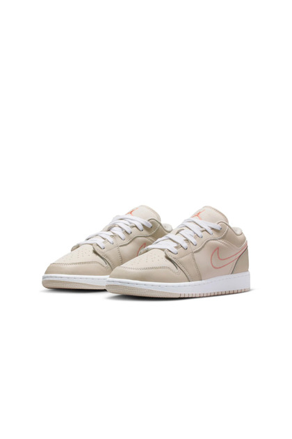 Nike Air Jordan 1 Low SE Gs Bej (Dar Kalıptır 1 Beden Büyük Alınız