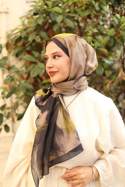 Nariya Shawl 90002-05