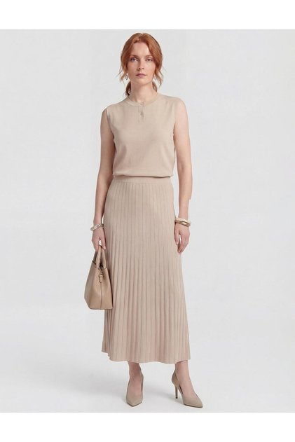 Skirted Knitwear Set Stone