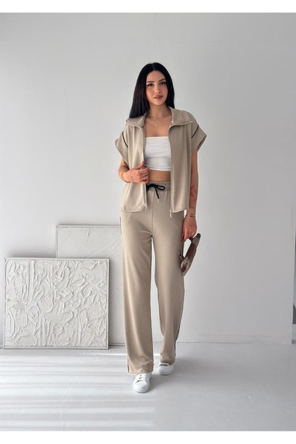Women's Zero Sleeve Modal Suit with Intermediate Belted Vest