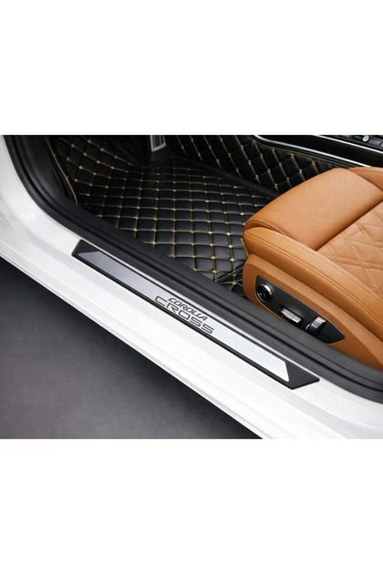 CarEste Toyota Corolla Cross Style Kapı Eşiği 4 Parça Krom