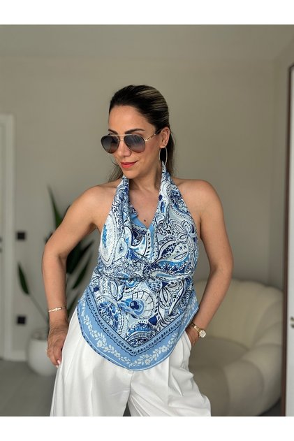 Backless Blouse