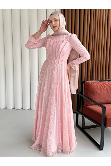 N.S NEVA STYLE Boncuk Detaylı Bej Tesettür Abiye Elbise 80178BEJ