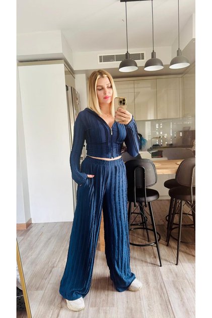 Ruffled Pocketed Hooded Crop Loose Pants Two-Piece Set