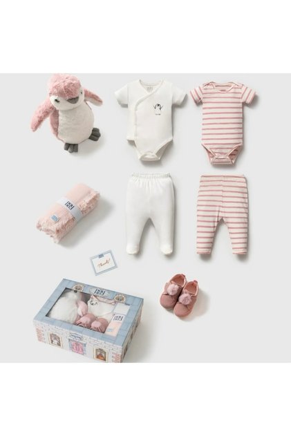 Noynoy 0-6 Months 7-Piece Set with Penguin Toy