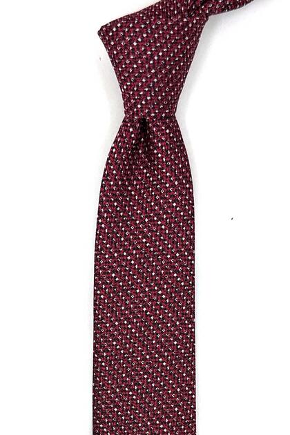Red Dot Pattern Slim Tie Sk8076
