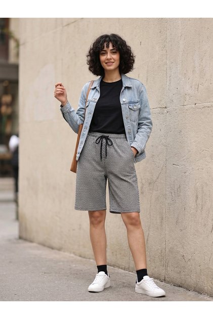 Women's Striped Checked Baggy Lycra Shorts