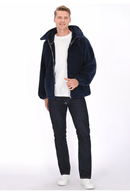 Kapuzenpullover