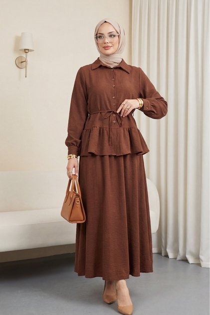 Parted Gathered Blouse Skirt Set -Brown