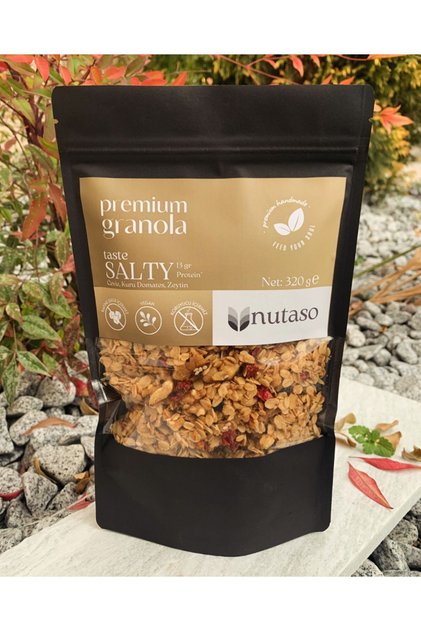 Salty Granola (320 G)- Ceviz, Kuru Domates, Zeytin (TUZLU) (ŞEKER İLAVESİ İÇERMEZ, KORUYUCU İÇERMEZ)