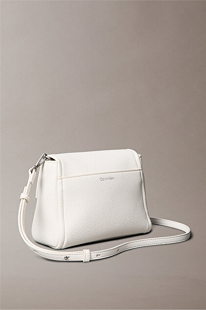 Calvin Klein Beyaz Kadın Çapraz Çanta LV04F3511G4LX - Fiyatı