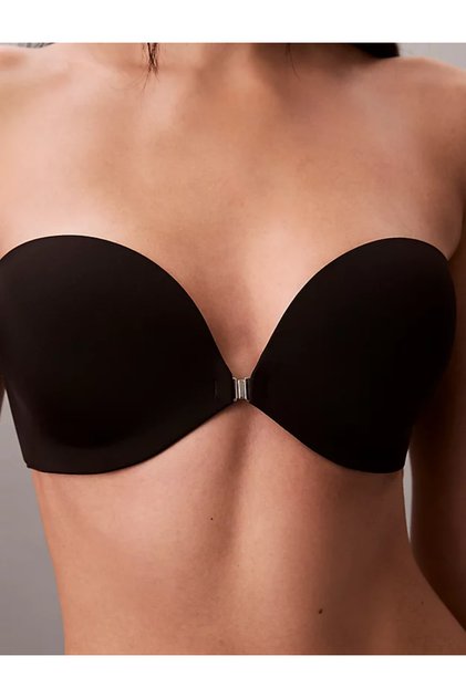 Kadın Göğsü Saran Ve Muhteşem Biir Push-up Etkisi Yaratan İçten Destekli Askısız Siyah Sütyen