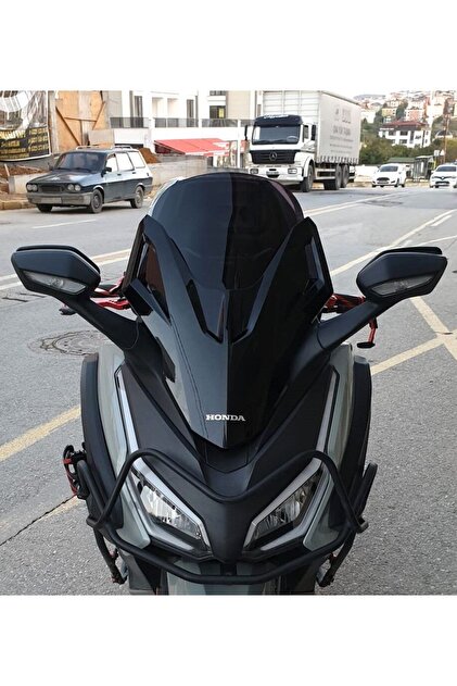 Honda Forza 250 Ön Cam 2021-2026 Model 47cm Siyah Renkli 4mm YOKTUR