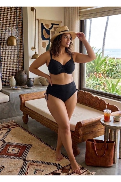 Büyük Beden Siyah Balenli Toparlayıcı Bikini Takımı