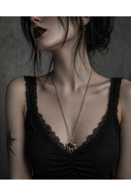 Black Heart Figured Gothic Necklace Unisex Silver Color Chain