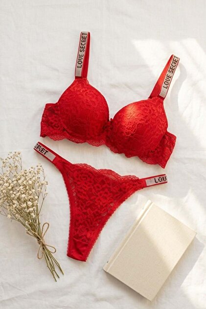 Lace Stone-Embellished Supportive Bra Set Red