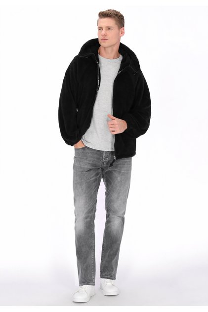 Kapuzenpullover