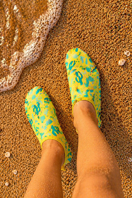 Patterned Non-Slip Sole Tear-Proof Resistant Sea and Pool Booties