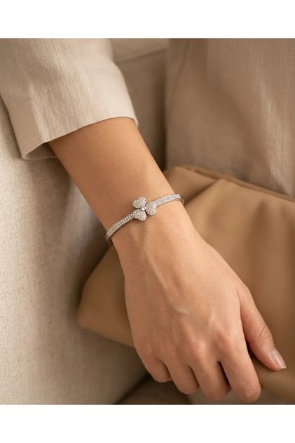 Non-Tarnish Steel Zircon Stone Clover Model Women's Bracelet - 17 cm