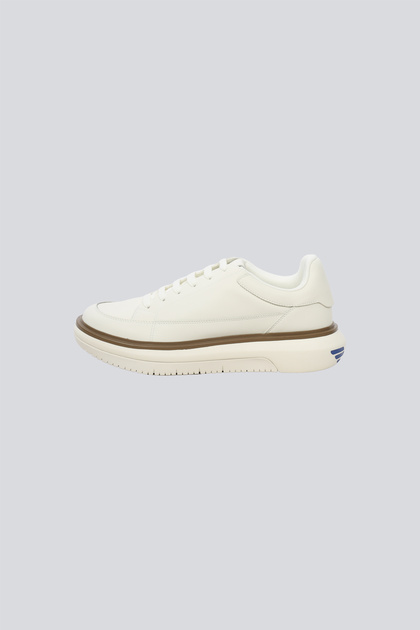 Erkek Topuk Kısmı Logo Desenli Kalın Rahat Taban Bağcıklı Beyaz Sneaker