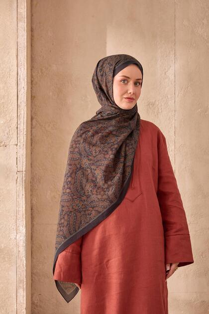Nariya Shawl 90009-10
