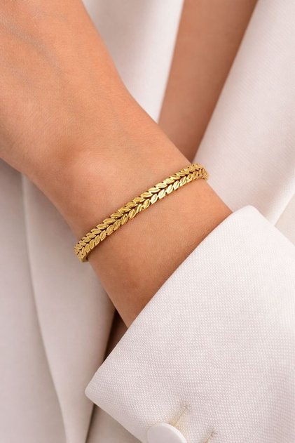 Gold Pearl | Gold Slim Form Stylish Women's Bracelet