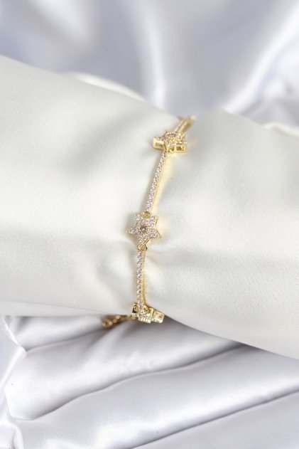 Brass Gold Color Star Model Women's Bracelet