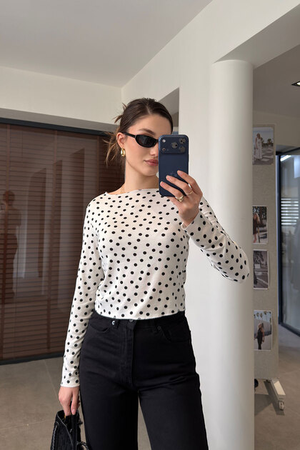 New Season Polka Dot Blouse with Stitching Detail - Ecru