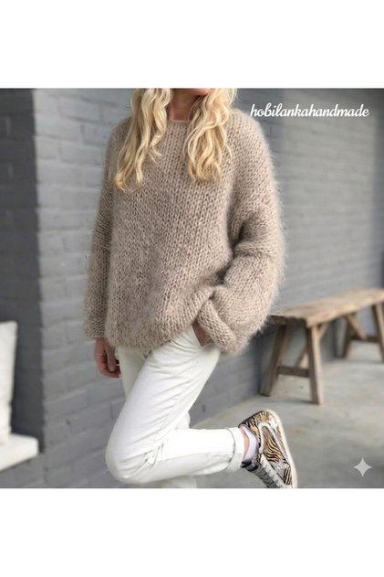 Hobilankahandmade Hand-Knitted Sweater