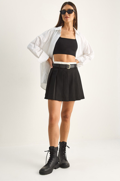 Women's Black Belt Detailed Pleated Mini Skirt with Shorts De261049 60286196