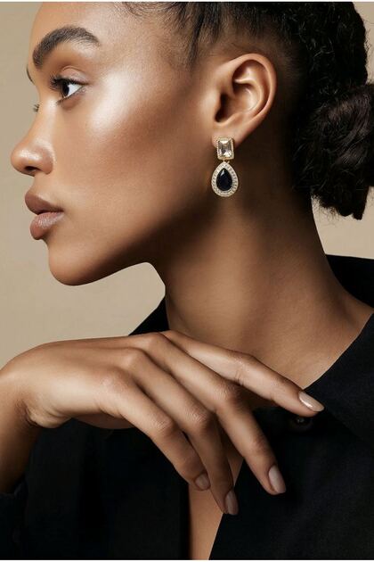Figured Luxury Zircon Stone Non-Tarnish Earrings