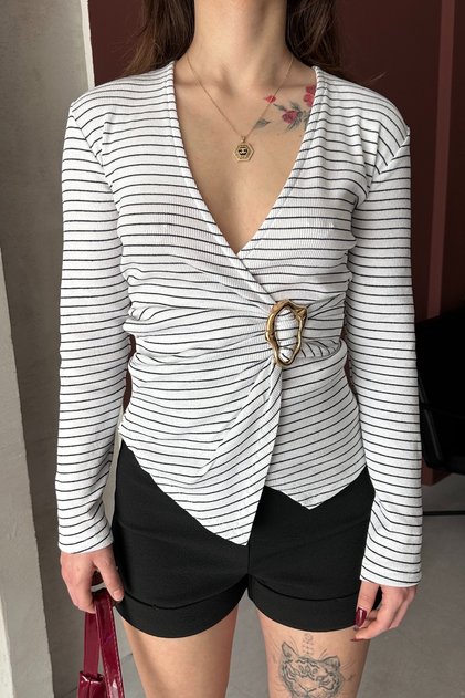Women's White Black Double-Breasted Buckle Detailed Ribbed Knitted Blouse