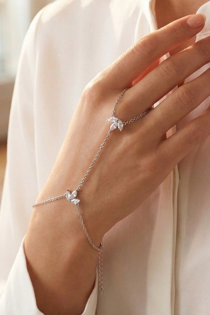 Women's Zircon Stone Lotus Şahmeran