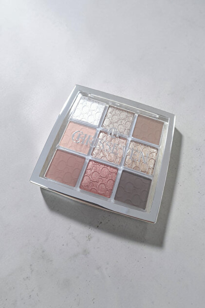 CosmArabic ChrisSeven Backstage 9 Colors Eyeshadow Palette Göz