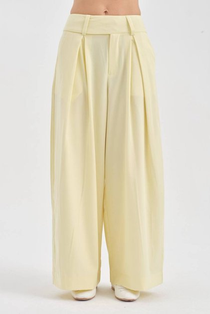 Women's Wide Belted Trousers with Pleated Detail on the Front