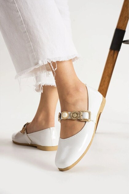 Daily Women's Flat Shoes White Patent Leather Gold Coin Pearl Buckle No Sound Orthopedic Lightweight Comfortable Shoes 110