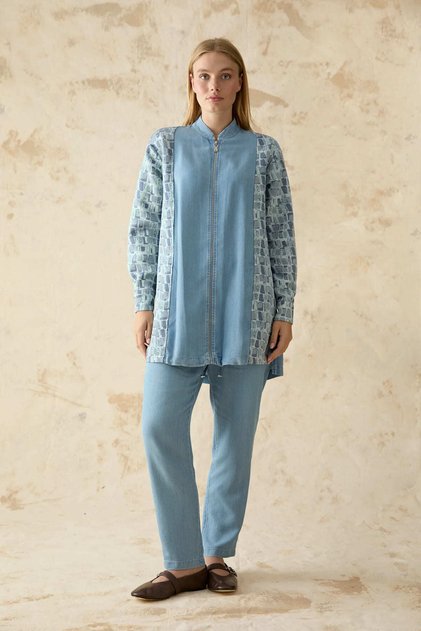 Blue Denim Jacket with Sleeve Detail 0194