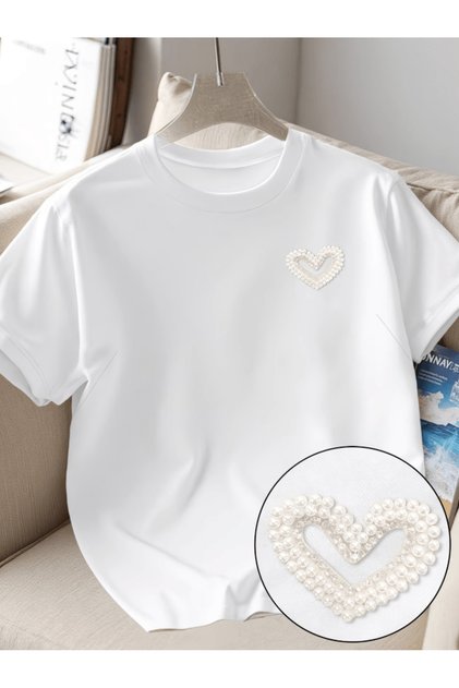 Tricou supradimensionat premium cu imprimeu inimioare și perle albe mini