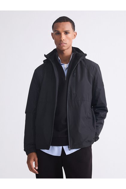 معطف واق من المطر للرجال بغطاء للرأس من Vizyon New Season Standard Fit