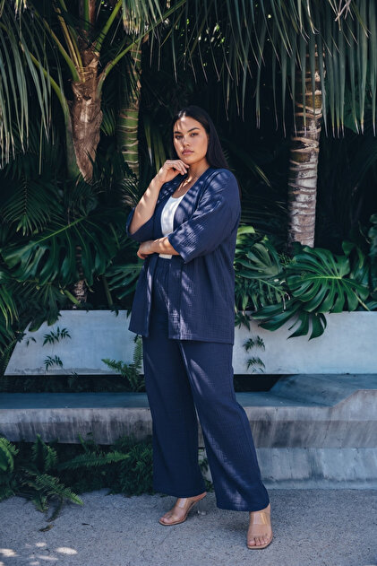 Comfortable Fit Wrinkled Fabric Trouser Suit Kimono