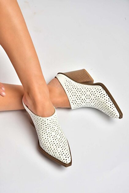 Fox Shoes Y654930703 Beyaz Hakiki Deri Western Topuklu Kadın
