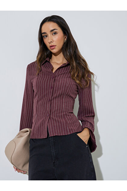 Fitted striped shirt with flared sleeves