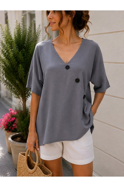Timeless Elegance – V-Neck Button Detail Relaxed Fit Linen Blouse
