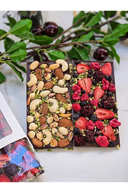 ちょこ　エキノ ksana choco El Yapımı Belçika Bitter Çikolata. Kuruyemişli ve
